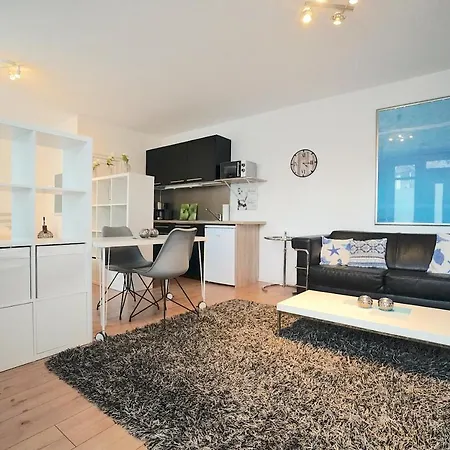 Kajuete Am Borbyer Kurpark Von Daire Eckernförde