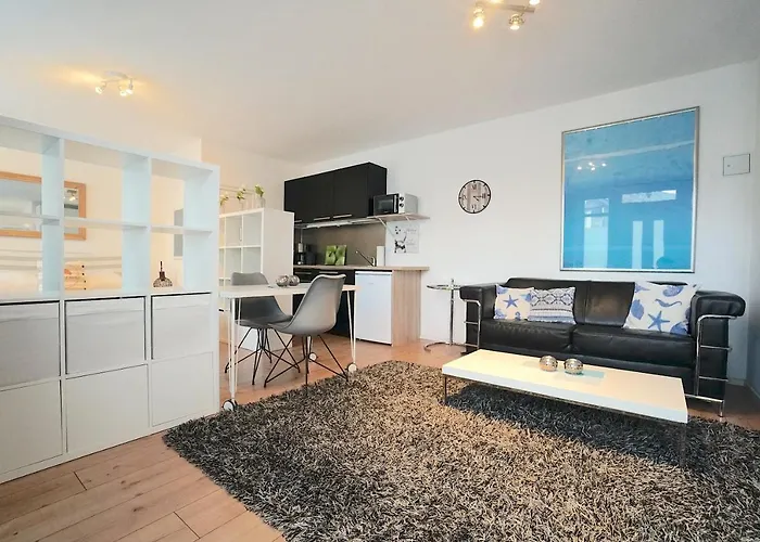 Kajuete Am Borbyer Kurpark Von Apartament Eckernförde